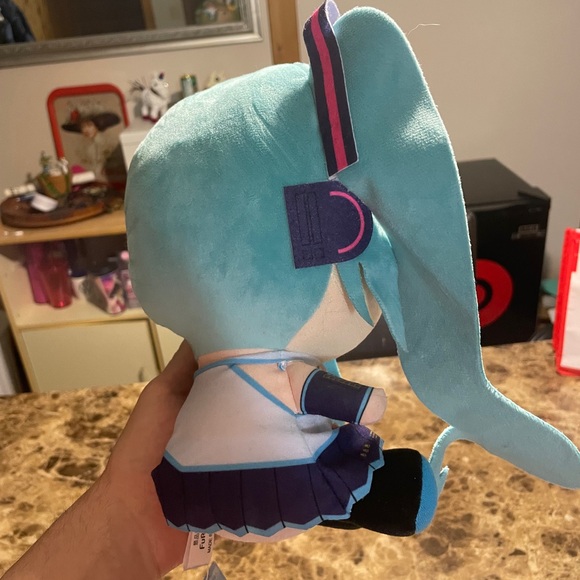 Hatsune Miku Vocaloid Kyurumaru 2022 Sitting Plush Japan - Picture 12 of 16